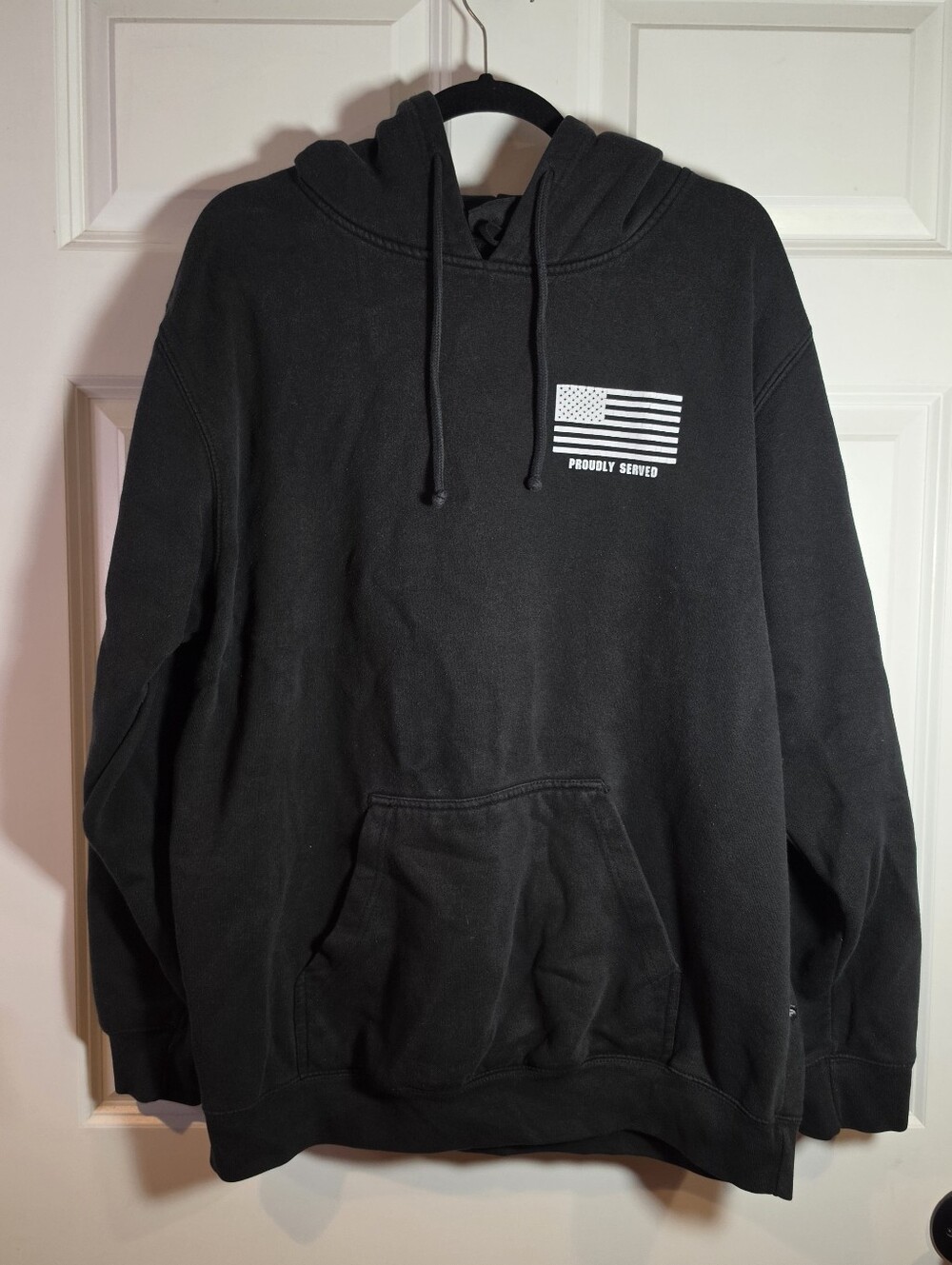 Pennant Black Hooded Pullover Sweatshirt - Proudly Served U.S. Veteran XL